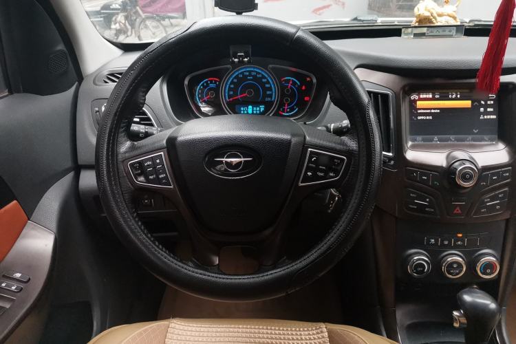Used Haima S7 2015 2.0L Automatic Smart Enjoyment Version Steering Wheel