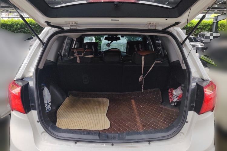 Used Haima S7 2015 Revised 1.8T Automatic Zongcheng Version Trunk