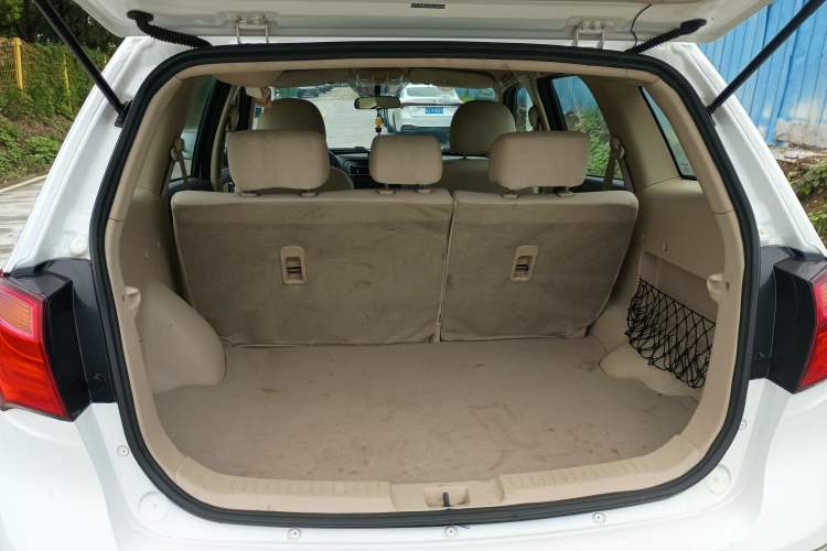 Used Haima S7 2015 Revised Version 2.0L Manual – Enjoyment Edition Trunk