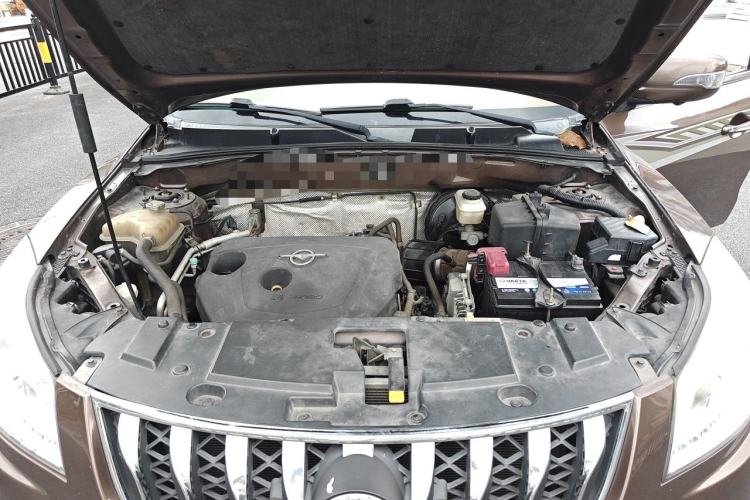 Used Haima S7 2015 Revised 1.8T Automatic Zongcheng Version Engine Bay