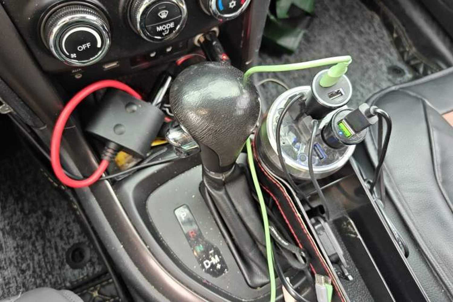 Used Haima S7 2015 Revised 1.8T Automatic Zongcheng Version Gear Lever