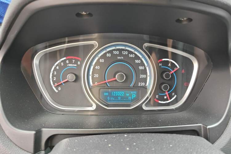Used Haima S7 2015 Revised 1.8T Automatic Zongcheng Version Instrument Cluster
