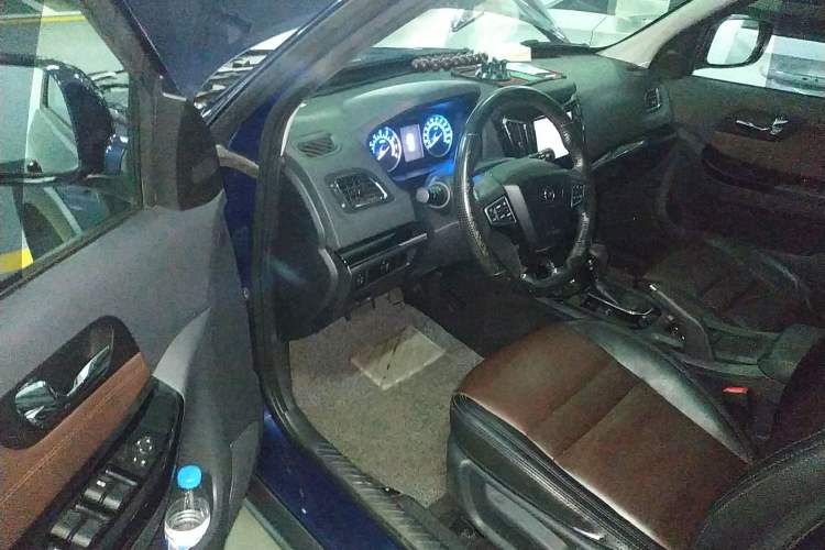 Used Haima S7 2017 1.8T Automatic Luxury Edition Driver Seat
