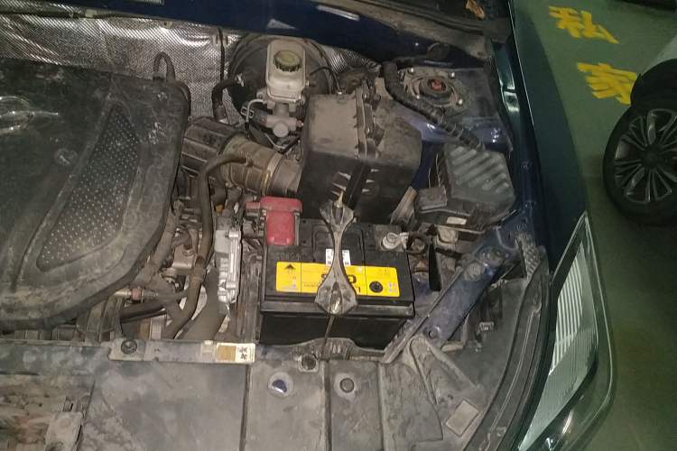 Used Haima S7 2017 1.8T Automatic Luxury Edition Engine Bay Left