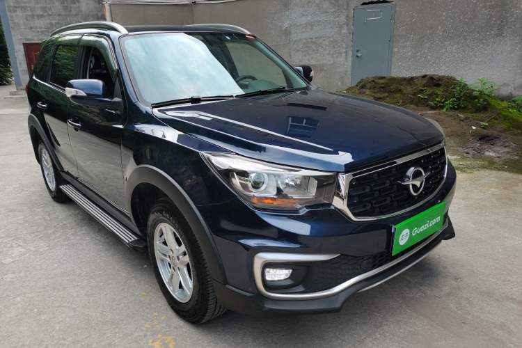 Used Haima S7 2017 1.8T Automatic Luxury Edition Front Right 45 Deg