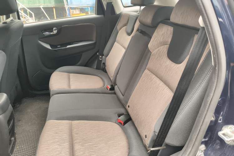 Used Haima S7 2017 1.8T Automatic Leading Edition Left Rear Seat