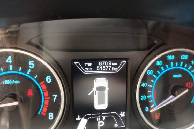 Used Haima S7 2017 1.8T Automatic Luxury Edition Odometer Close Up