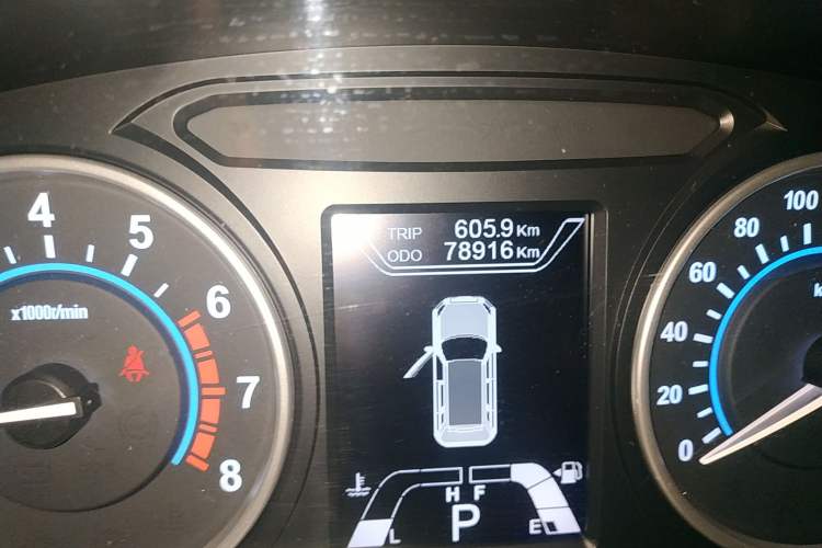 Used Haima S7 2017 1.8T Automatic Luxury Edition Odometer Close Up
