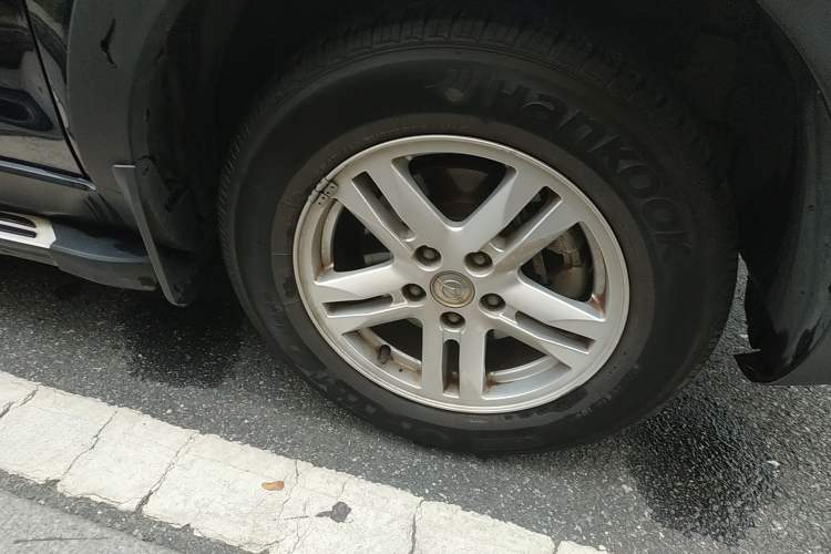 Used Haima S7 2017 1.8T Manual Luxury Edition Right Front Wheel Hub