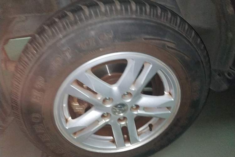 Used Haima S7 2017 1.8T Automatic Luxury Edition Right Front Wheel Hub