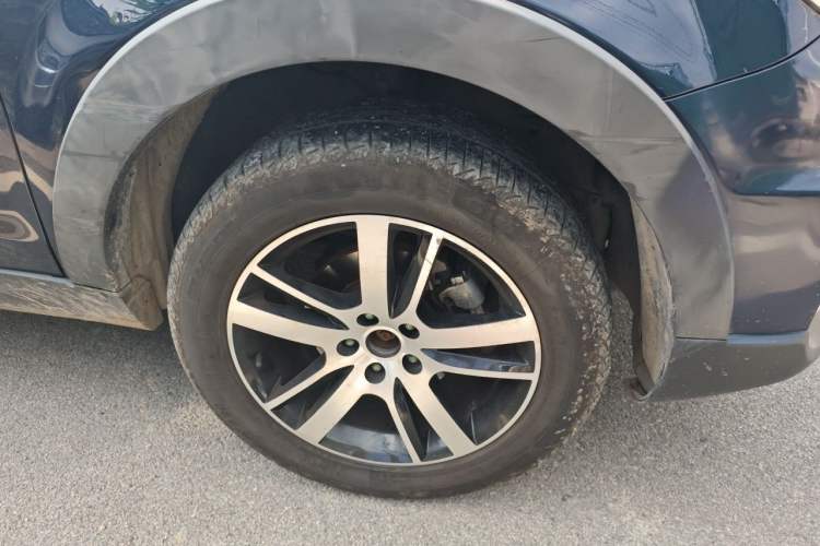 Used Haima S7 2017 1.8T Automatic Luxury Edition Right Front Wheel Hub