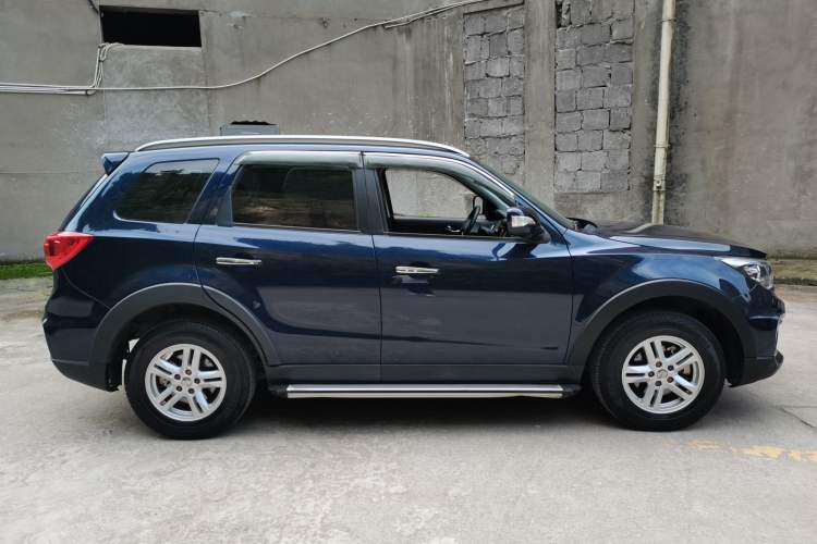 Used Haima S7 2017 1.8T Automatic Luxury Edition Right Side