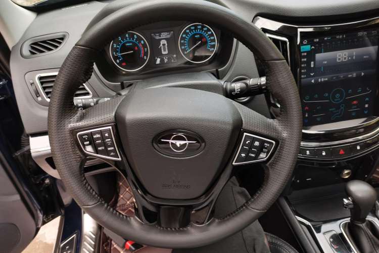 Used Haima S7 2017 1.8T Automatic Luxury Edition Steering Wheel