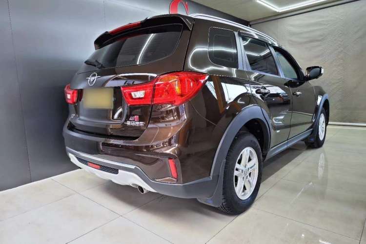 Used Haima S7 2017 1.8T Automatic Luxury Edition Exterior 2