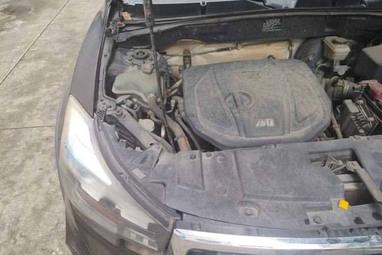 Used Haima S7 2017 1.8T Automatic Luxury Edition Engine Bay Right