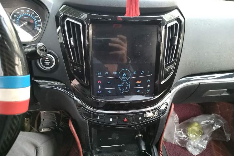 Used Haima S7 2017 1.8T Manual Luxury Edition Audio And AC Panel