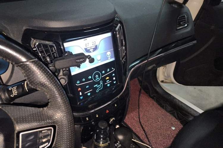 Used Haima S7 2017 1.8T Automatic Leading Edition Audio And AC Panel