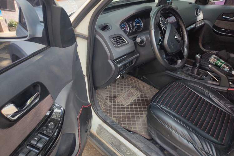 Used Haima S7 2017 1.8T Manual Leading Edition Driver Seat