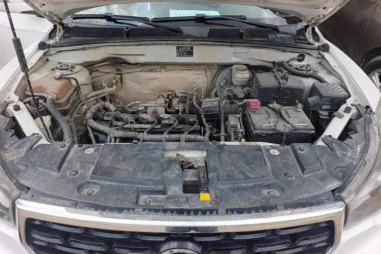 Used Haima S7 2017 1.8T Automatic Leading Edition Engine Bay