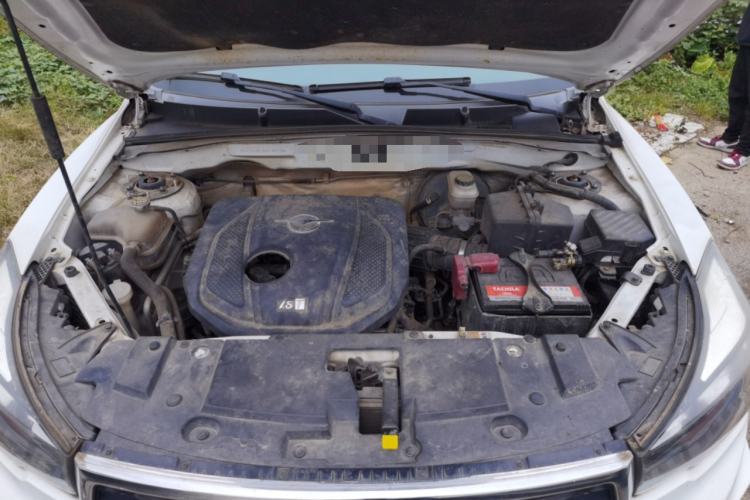 Used Haima S7 2017 1.8T Manual Leading Edition Engine Bay