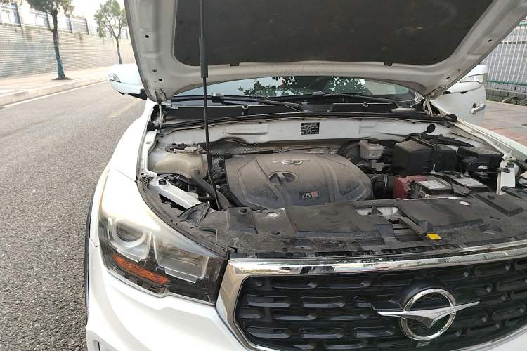 Used Haima S7 2017 1.8T Manual Luxury Edition Engine Bay Right