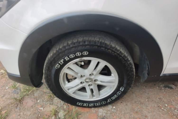 Used Haima S7 2017 1.8T Automatic Leading Edition Exterior 4