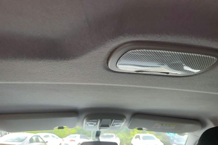 Used Haima S7 2017 1.8T Automatic Leading Edition Headliner
