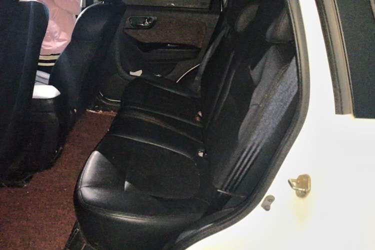 Used Haima S7 2017 1.8T Automatic Leading Edition Left Rear Seat