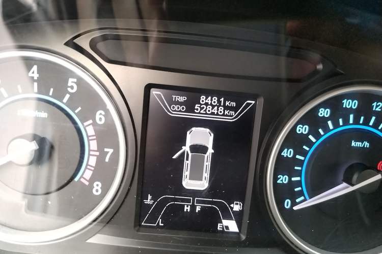 Used Haima S7 2017 1.8T Manual Luxury Edition Odometer Close Up