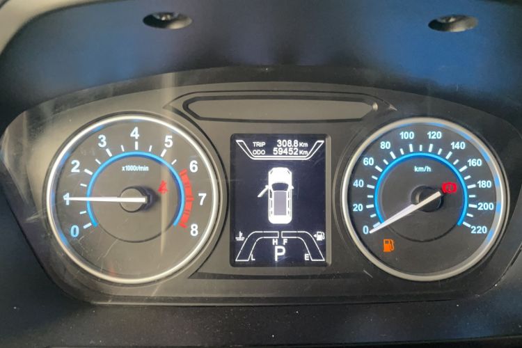 Used Haima S7 2017 1.8T Automatic Leading Edition Odometer Close Up