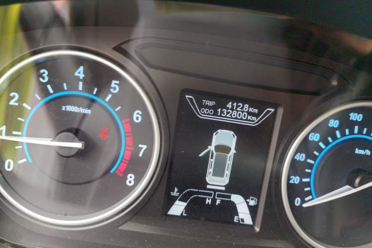 Used Haima S7 2017 1.8T Manual Leading Edition Odometer Close Up