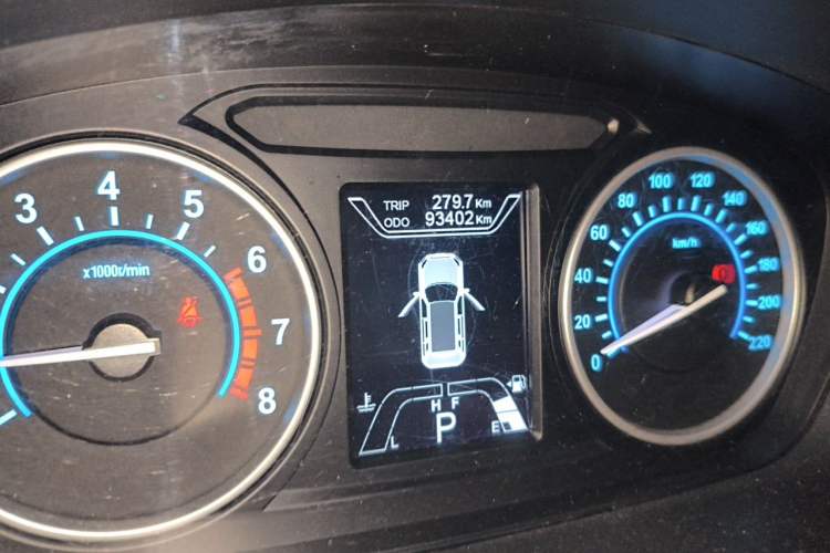 Used Haima S7 2017 1.8T Automatic Leading Edition Odometer Close Up