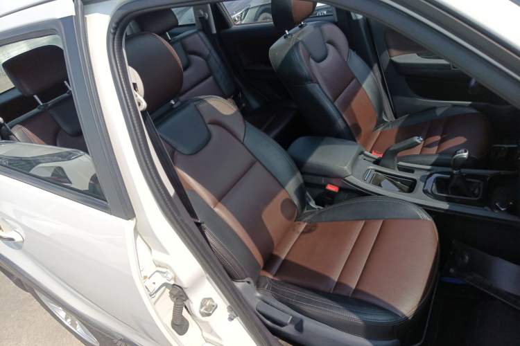 Used Haima S7 2017 1.8T Manual Luxury Edition Right Front Seat