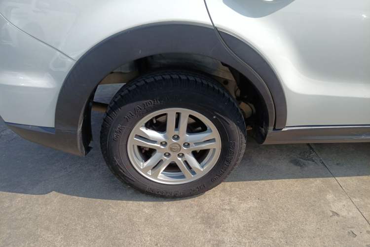 Used Haima S7 2017 1.8T Manual Luxury Edition Right Rear Wheel Hub