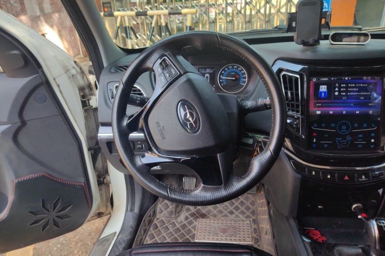 Used Haima S7 2017 1.8T Manual Leading Edition Steering Wheel