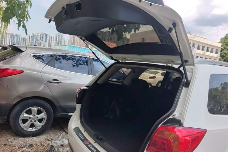 Used Haima S7 2017 1.8T Automatic Leading Edition Trunk