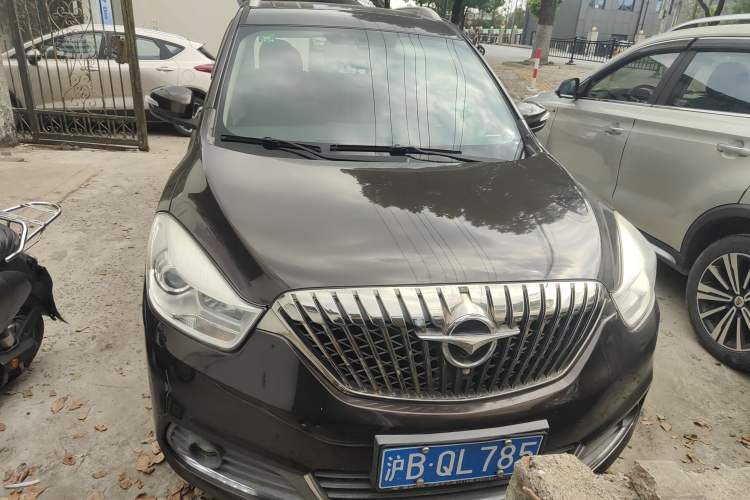 Used Haima V70 2016 1.5T Automatic Comfort Plus 7-Seater Exterior 1