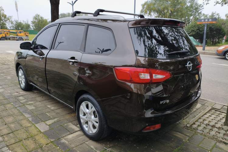 Used Haima V70 2016 2.0L Manual - Enjoyment Version 6 Seats Exterior 5