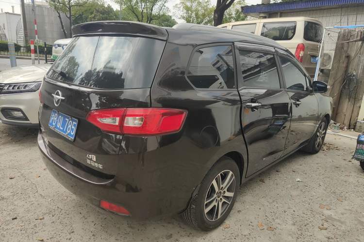 Used Haima V70 2016 1.5T Automatic Comfort Plus 7-Seater Exterior 5