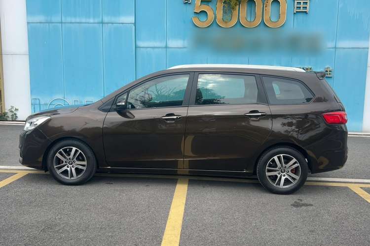 Used Haima V70 2016 1.5T Automatic - Comfort Plus Version 6 Seats Exterior 8