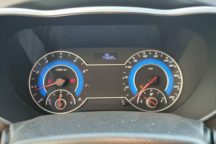 Used Haima V70 2016 2.0L Manual - Enjoyment Version 6 Seats Instrument Cluster