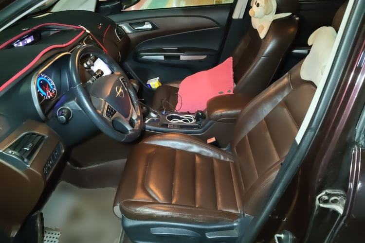 Used Haima V70 2016 1.5T Automatic - Comfort Plus Version 6 Seats Left Front Seat