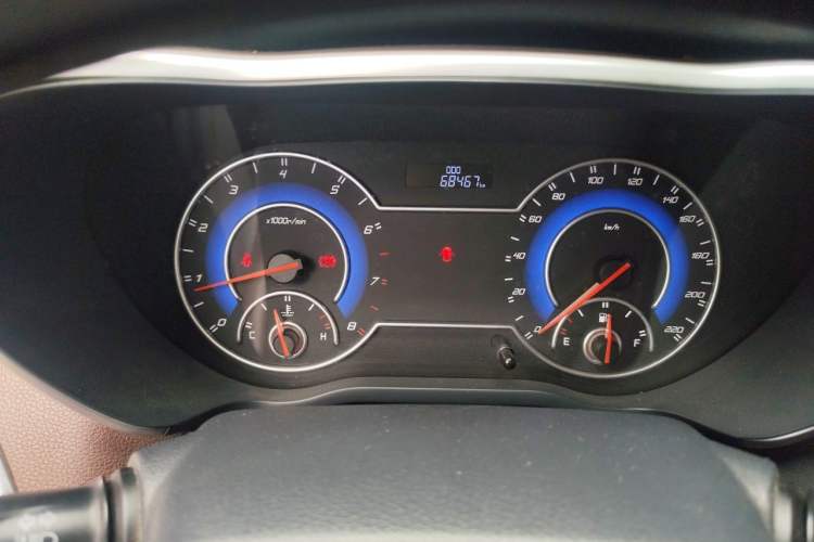 Used Haima V70 2016 2.0L Manual - Enjoyment Version 6 Seats Instrument Cluster