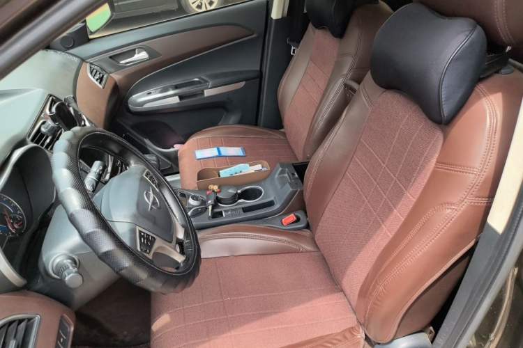 Used Haima V70 2016 1.5T Automatic Comfort Plus 7-Seater Left Front Seat