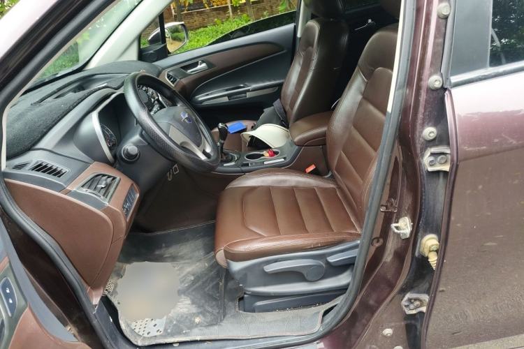 Used Haima V70 2016 2.0L Manual - Enjoyment Version 6 Seats Left Front Seat