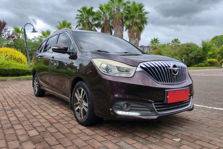 Used Haima V70 2016 1.5T Automatic - Comfort Plus Version 6 Seats Exterior 2