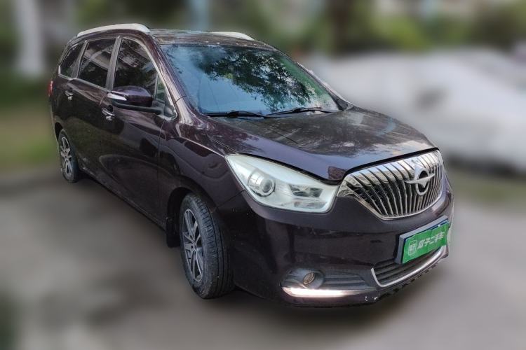 Used Haima V70 2016 1.5T Automatic Comfort Plus 7-Seater Front Right 45 Deg