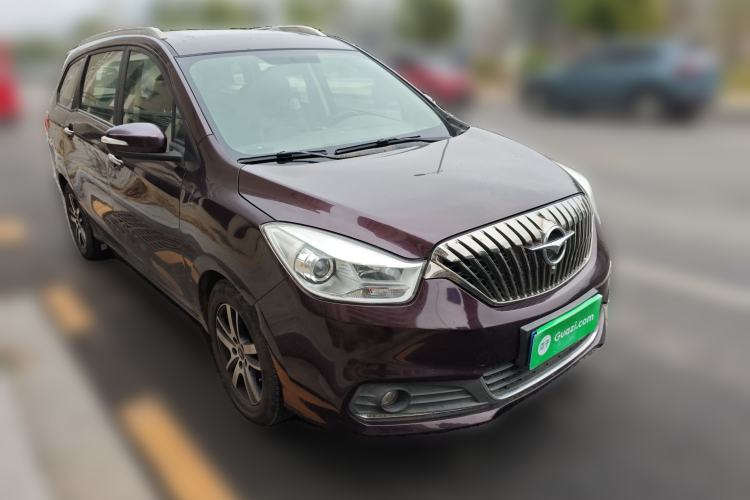 Used Haima V70 2016 1.5T Automatic - Comfort Plus Version 6 Seats Front Right 45 Deg
