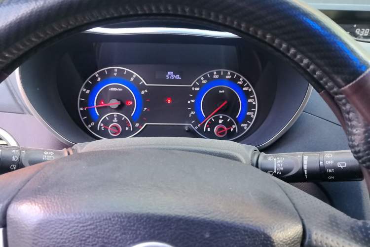 Used Haima V70 2016 2.0L Manual - Comfort Edition 6 Seats Instrument Cluster