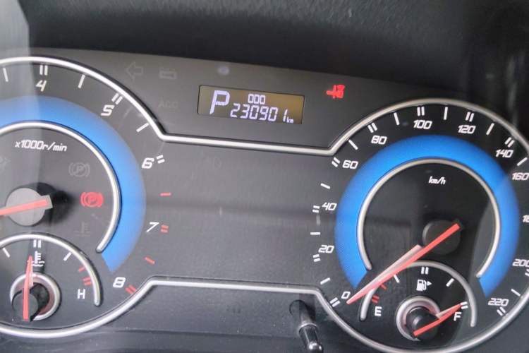 Used Haima V70 2016 1.5T Automatic - Comfort Plus Version 6 Seats Odometer Close Up